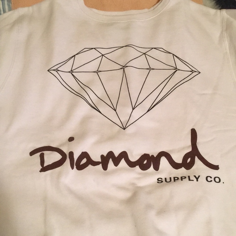 Diamond pullover